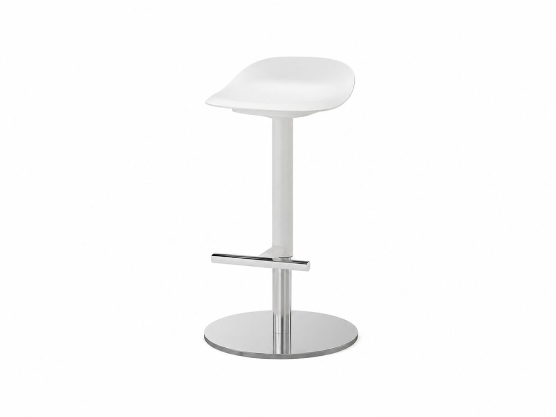 High Exhibition Chair